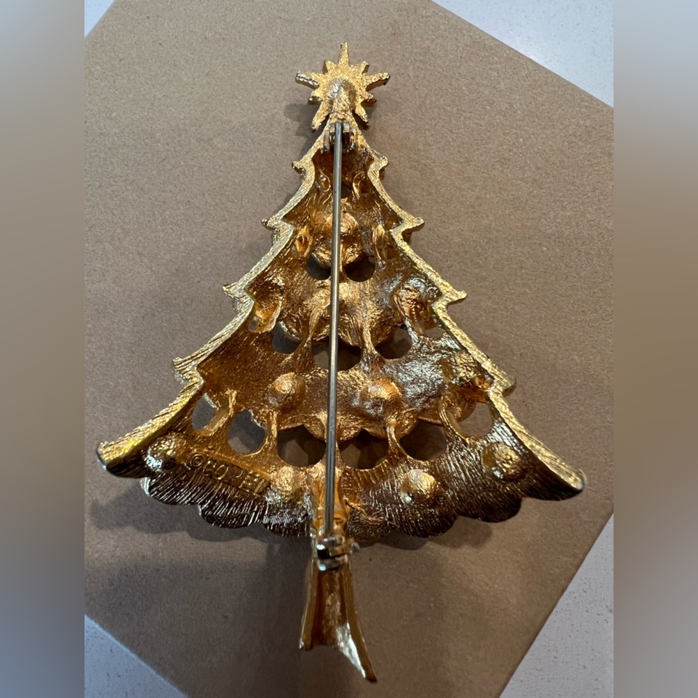 Signed COREL Multi Color Rhinestone Christmas Tree Pin Statement Brooch Gold Red - Picture 3 of 5